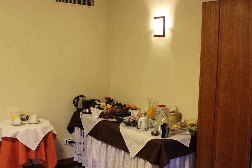 Bed and Breakfast Domus Orsoni Венеция Экстерьер фото